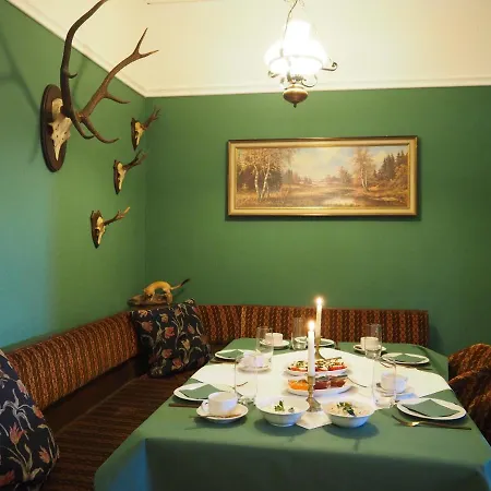 فندق Landgasthaus Zum Muden شنيفردينغين